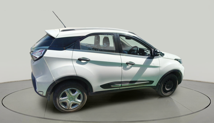 2021 Tata NEXON XM SUNROOF PETROL, Petrol, Manual, 1,11,462 km, exterior