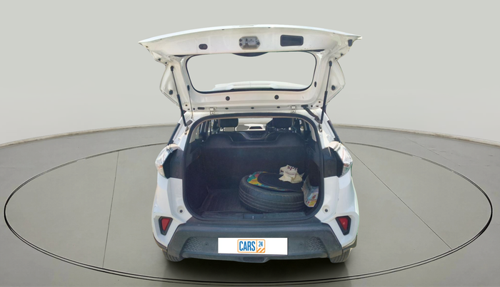 2021 Tata NEXON XM SUNROOF PETROL, Petrol, Manual, 1,11,462 km, exterior