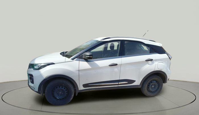 2021 Tata NEXON XM SUNROOF PETROL, Petrol, Manual, 1,11,462 km, exterior