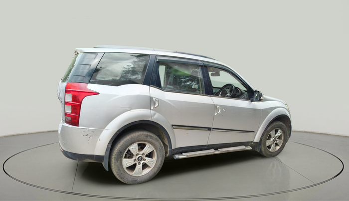 2014 Mahindra XUV500 W8, Diesel, Manual, 1,01,067 km, exterior
