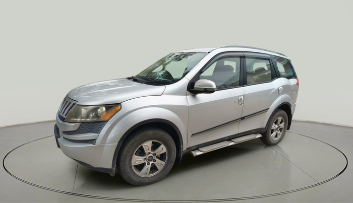 2014 Mahindra XUV500 W8, Diesel, Manual, 1,01,067 km, exterior