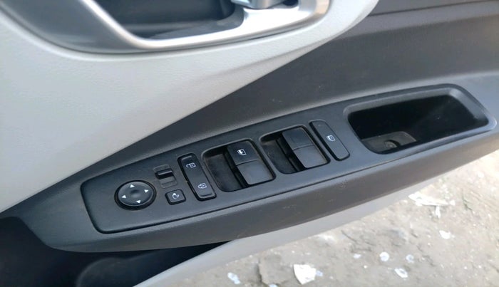 2023 Hyundai GRAND I10 NIOS SPORTZ 1.2 KAPPA VTVT, Petrol, Manual, 20,695 km, interior