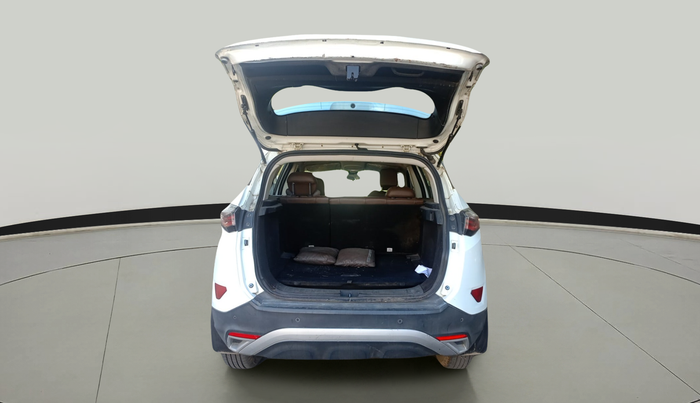 2019 Tata Harrier XZ 2.0L, Diesel, Manual, 10,37,788 km, exterior