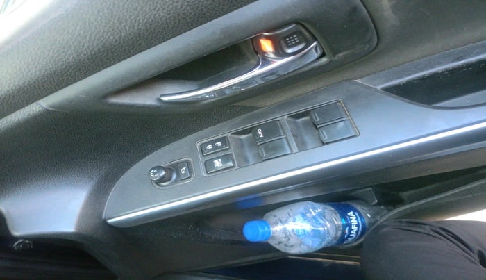 2019 Maruti S Cross ZETA 1.3, Diesel, Manual, 1,89,235 km, interior