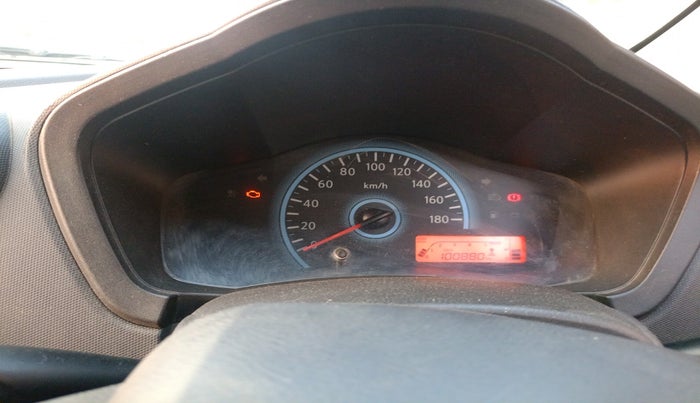 2017 Datsun Redi Go T (O), Petrol, Manual, 1,00,880 km, interior