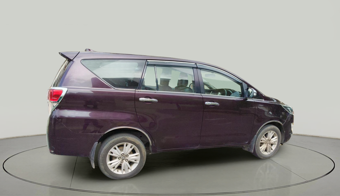 2016 Toyota Innova Crysta 2.4 ZX 7 STR, Diesel, Manual, 2,86,276 km, exterior