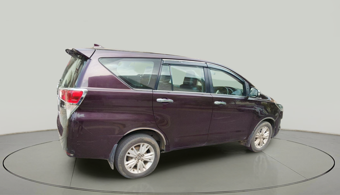 2016 Toyota Innova Crysta 2.4 ZX 7 STR, Diesel, Manual, 2,86,276 km, exterior