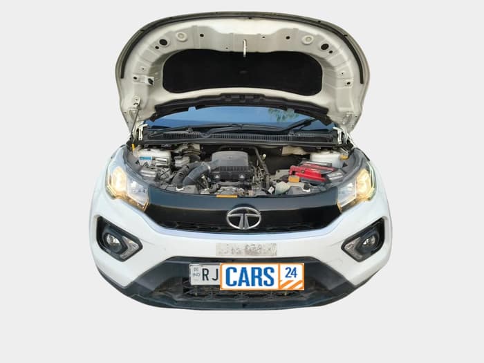 2022 Tata NEXON XM SUNROOF PETROL, Petrol, Manual, 30,377 km, exterior