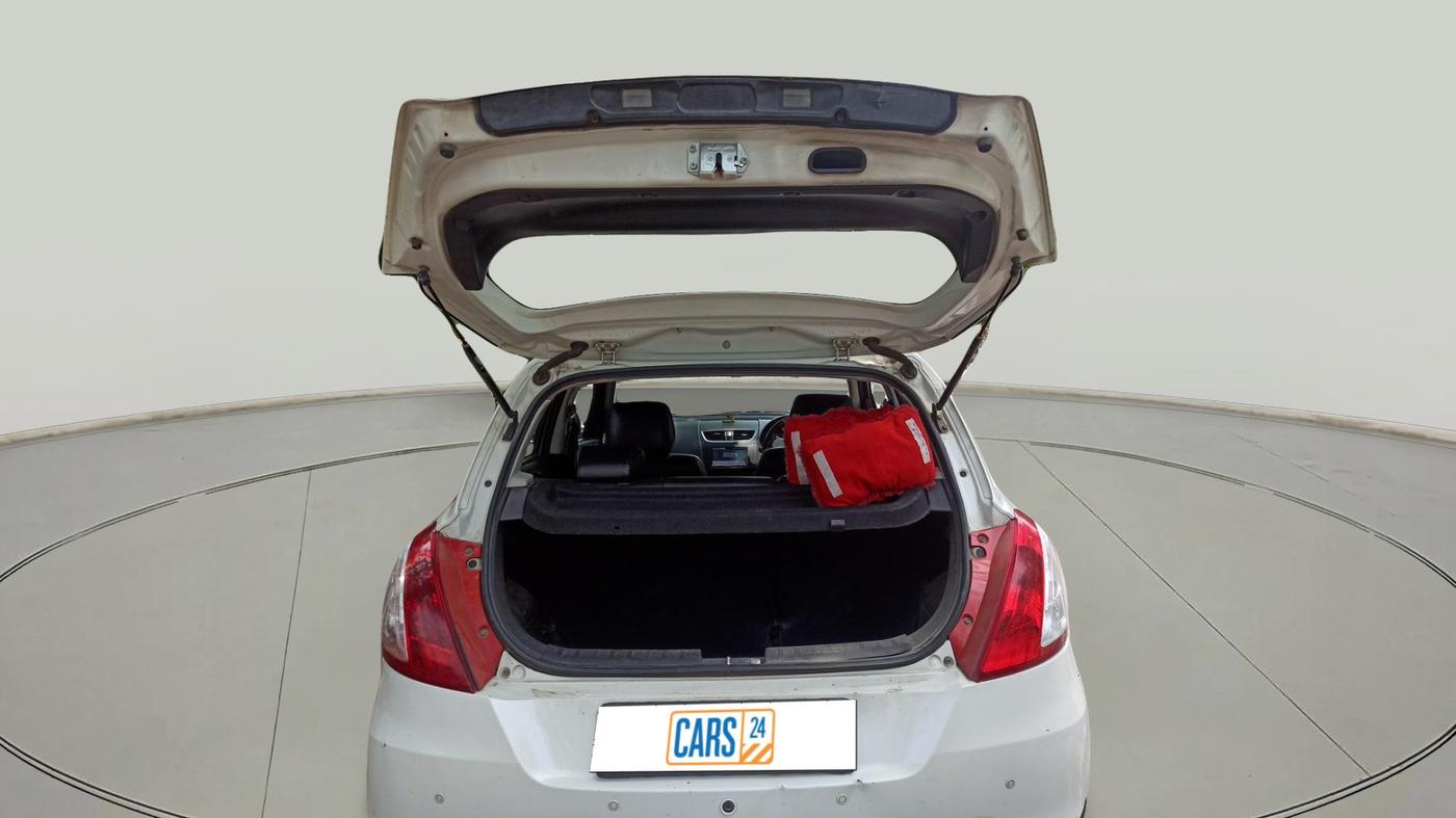 2017 Maruti Swift VDI, Diesel, Manual, 1,05,000 km, exterior