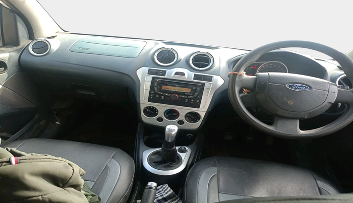 2013 Ford Figo TITANIUM 1.2 PETROL, Petrol, Manual, 83,673 km, interior