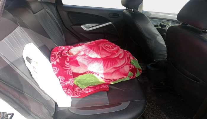 2013 Ford Figo TITANIUM 1.2 PETROL, Petrol, Manual, 83,673 km, interior