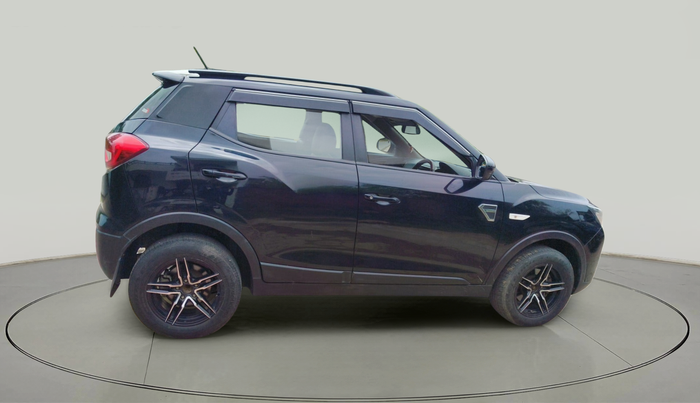 2020 Mahindra XUV300 W6 1.5 Diesel, Diesel, Manual, 1,14,712 km, exterior