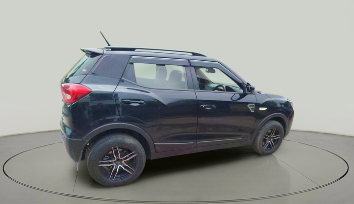 2020 Mahindra XUV300 W6 1.5 Diesel, Diesel, Manual, 1,14,712 km, exterior