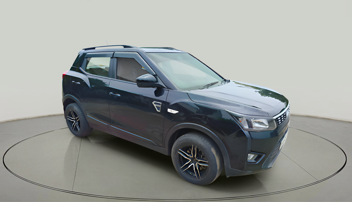 2020 Mahindra XUV300 W6 1.5 Diesel, Diesel, Manual, 1,14,712 km, exterior