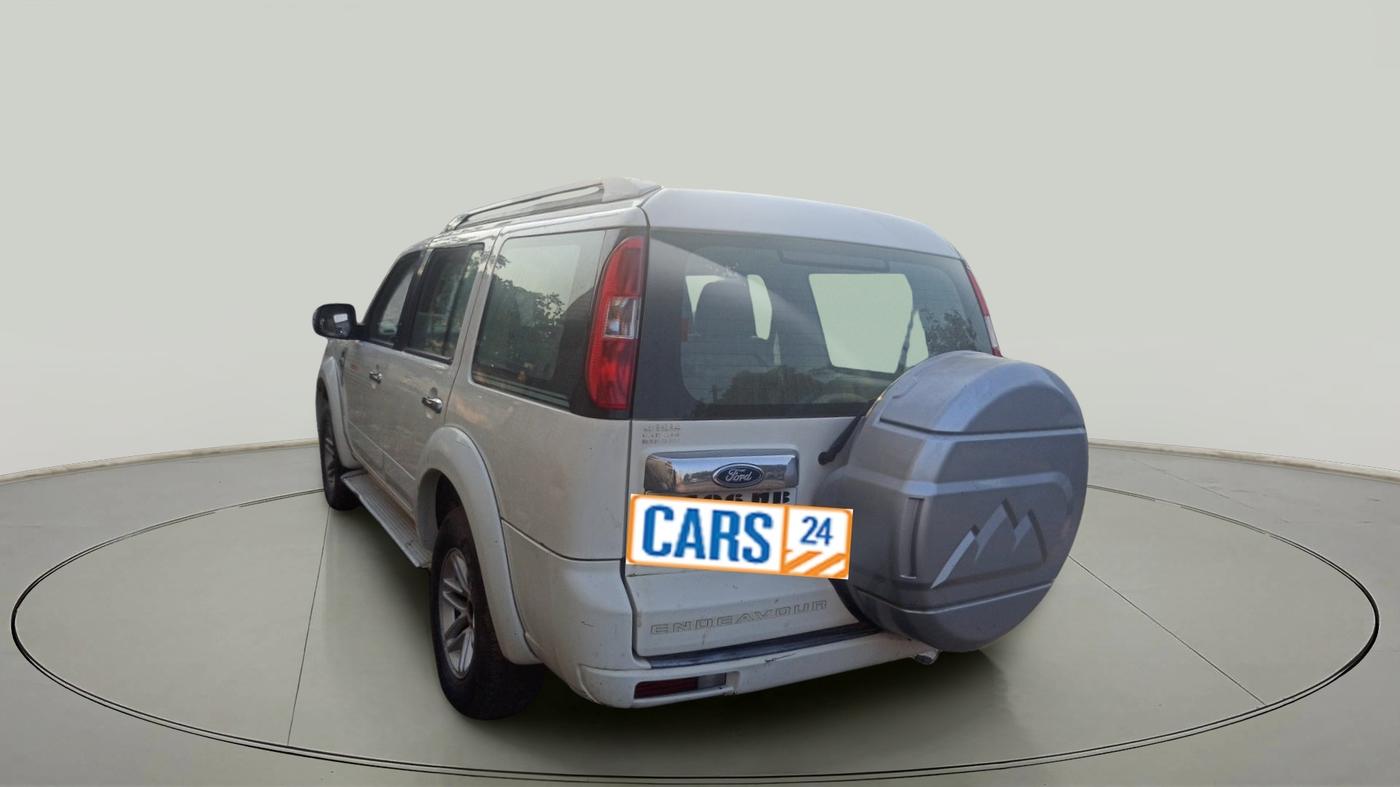 2011 Ford Endeavour 2.5L 4X2 AT, Diesel, Automatic, 1,57,339 km, exterior