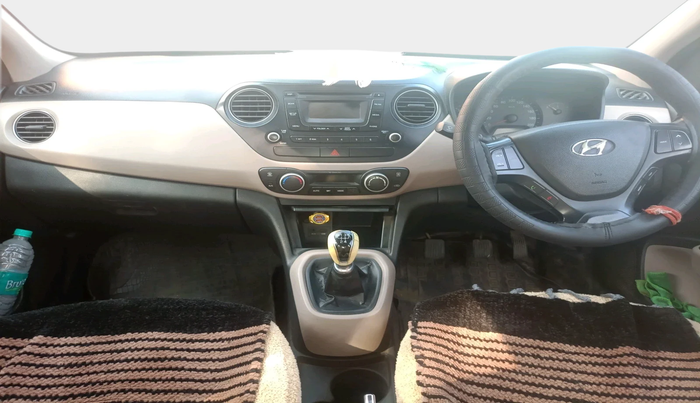 2015 Hyundai Xcent SX 1.1 CRDI (O), Diesel, Manual, 1,13,031 km, interior