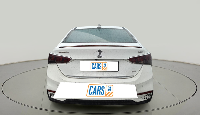 2019 Hyundai Verna 1.6 SX (O) CRDI MT, Diesel, Manual, 1,58,888 km, exterior