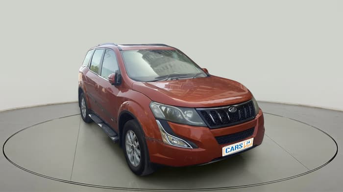 2015 Mahindra XUV500 W10, Diesel, Manual, 67,470 km, exterior