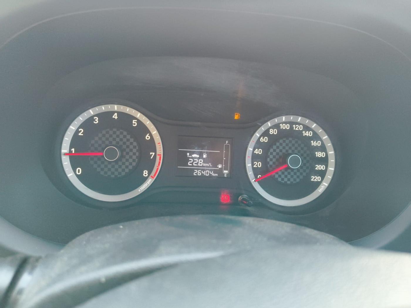 2022 Hyundai GRAND I10 NIOS MAGNA CORPORATE EDITION 1.2 KAPPA VTVT, Petrol, Manual, 26,404 km, interior