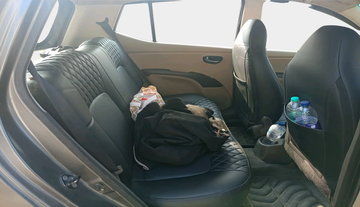 2011 Hyundai i10 MAGNA 1.2, Petrol, Manual, 56,206 km, interior