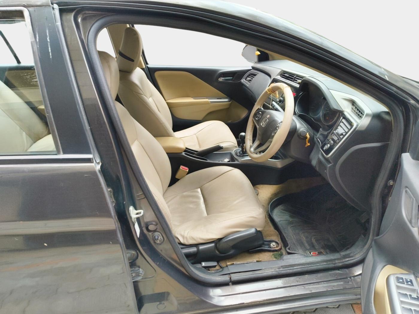2014 Honda City 1.5L I-DTEC VX, Diesel, Manual, 71,105 km, interior