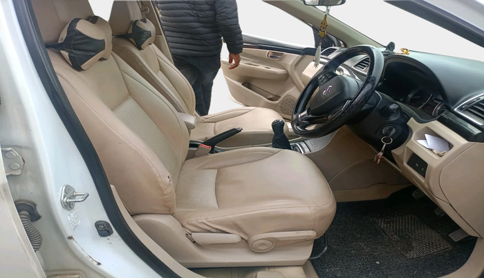 2014 Maruti Ciaz VDI +, Diesel, Manual, 1,23,764 km, interior