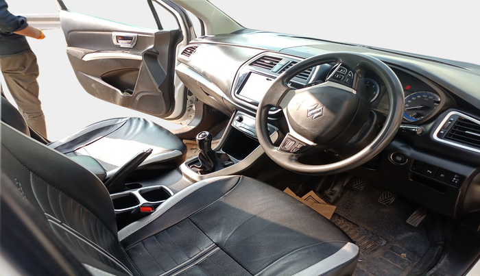 2016 Maruti S Cross ZETA 1.3, Diesel, Manual, 75,407 km, interior