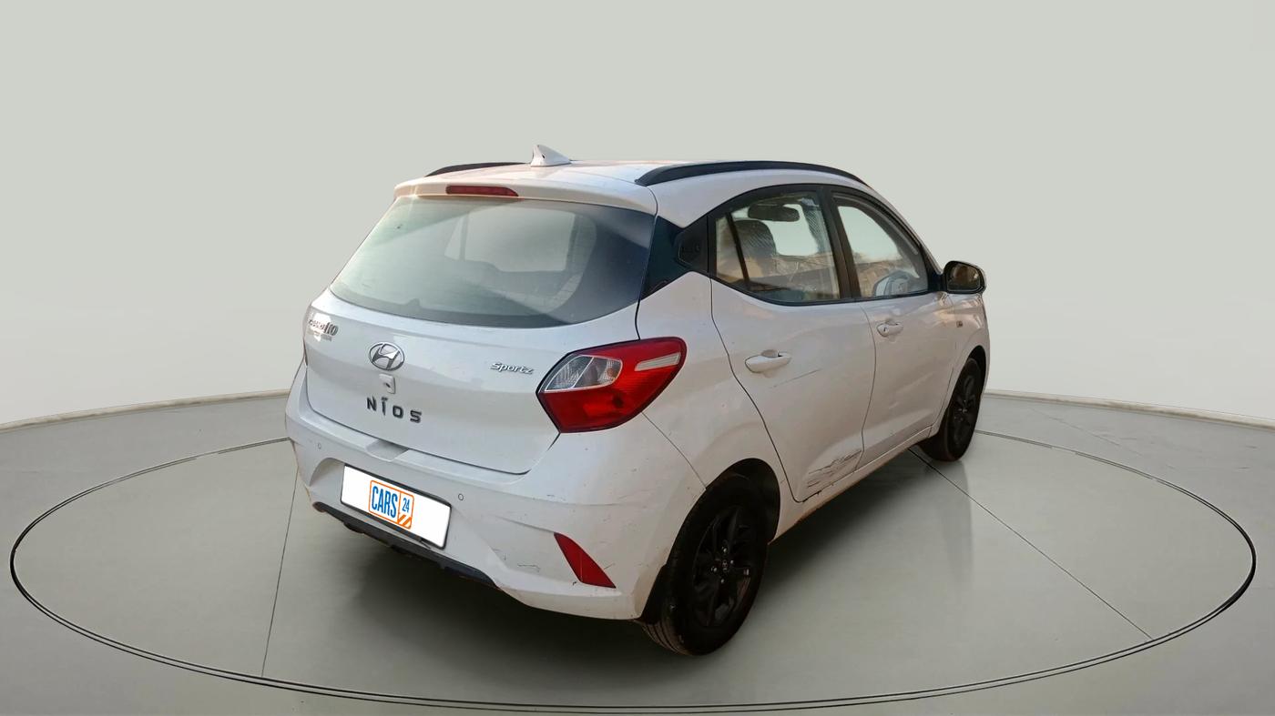 2020 Hyundai GRAND I10 NIOS SPORTZ AMT 1.2 KAPPA VTVT, Petrol, Automatic, 27,216 km, exterior