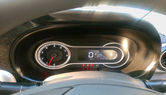 2020 Hyundai GRAND I10 NIOS SPORTZ AMT 1.2 KAPPA VTVT, Petrol, Automatic, 27,216 km, interior