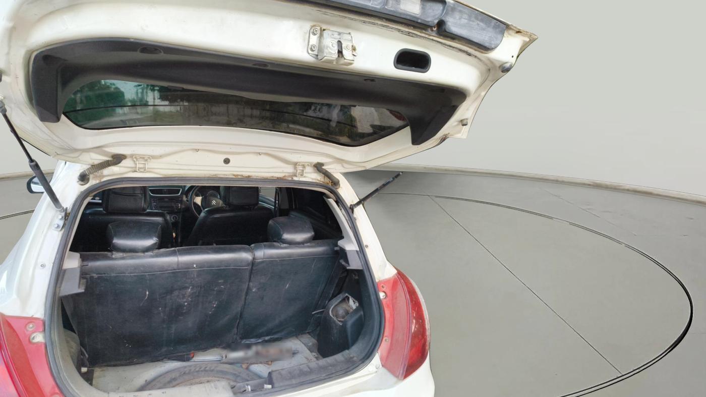 2015 Maruti Swift VDI, Diesel, Manual, 90,161 km, exterior