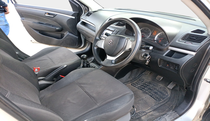 2014 Maruti Swift VDI, Diesel, Manual, 1,61,722 km, interior