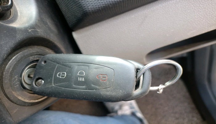 2019 Tata Tiago XT PETROL, Petrol, Manual, 76,417 km, interior