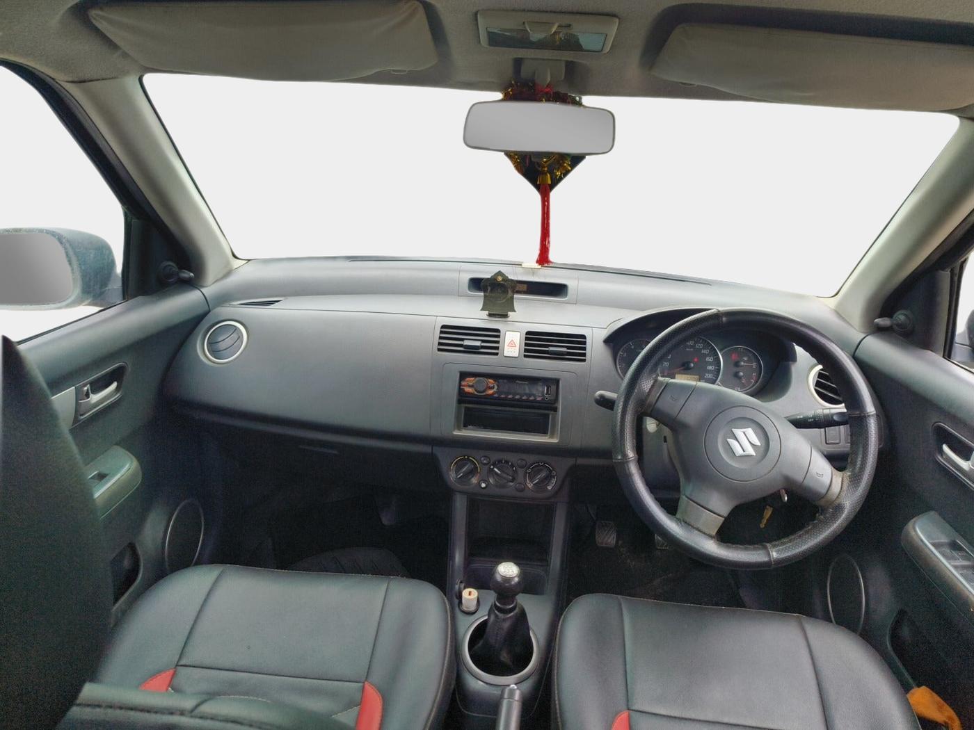 2011 Maruti Swift VDI, Diesel, Manual, 1,13,208 km, interior