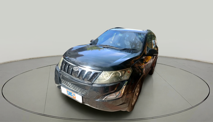 2015 Mahindra XUV500 W10, Diesel, Manual, 1,32,496 km, exterior