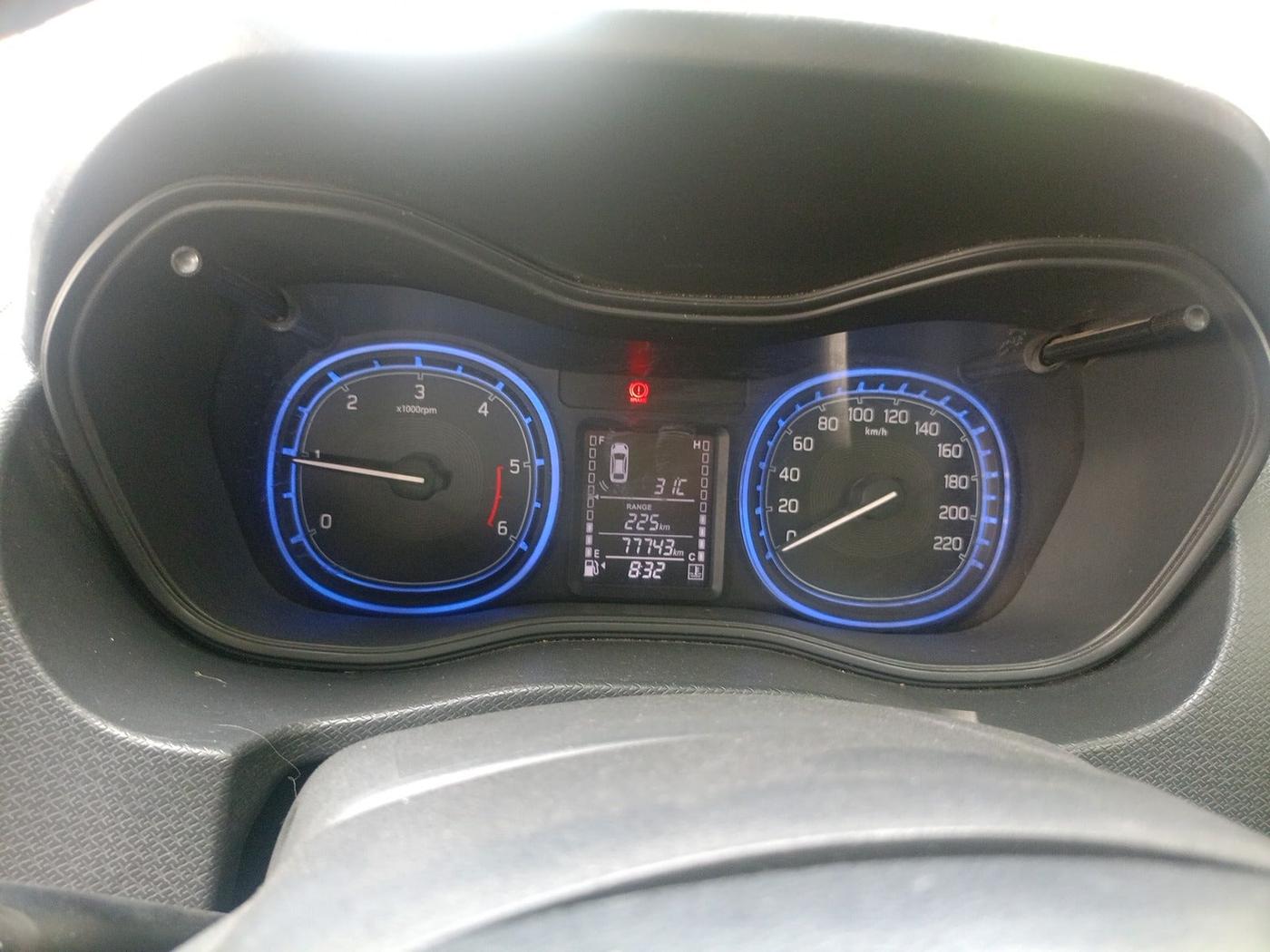 2016 Maruti Vitara Brezza ZDI PLUS, Diesel, Manual, 1,21,651 km, interior