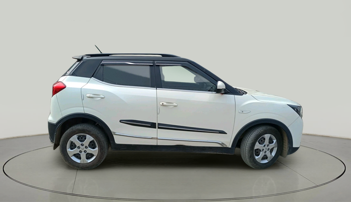 2023 Mahindra XUV300 W6 1.2 PETROL, Petrol, Manual, 46,657 km, exterior