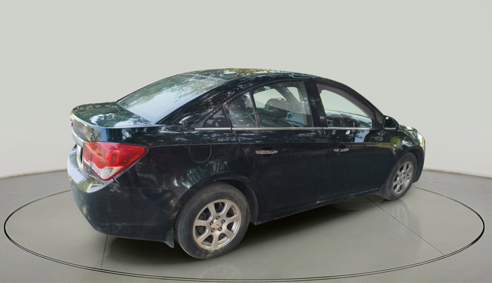 2011 Chevrolet Cruze LTZ, Diesel, Manual, 2,84,584 km, exterior
