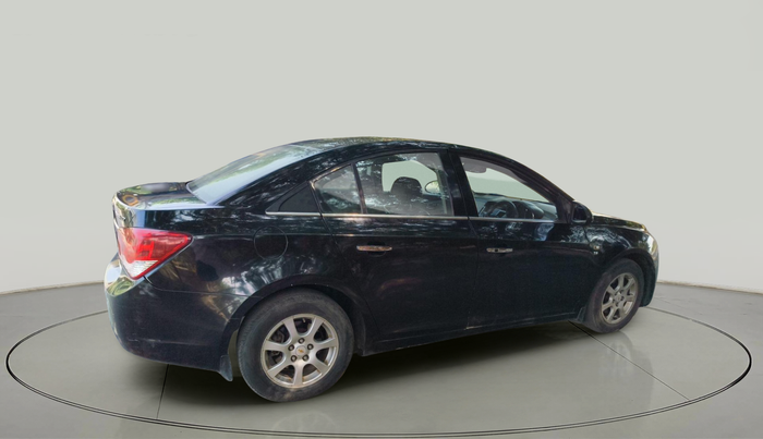 2011 Chevrolet Cruze LTZ, Diesel, Manual, 2,84,584 km, exterior
