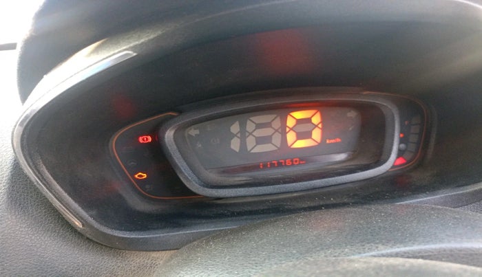 2018 Renault Kwid CLIMBER 1.0, Petrol, Manual, 1,17,760 km, interior