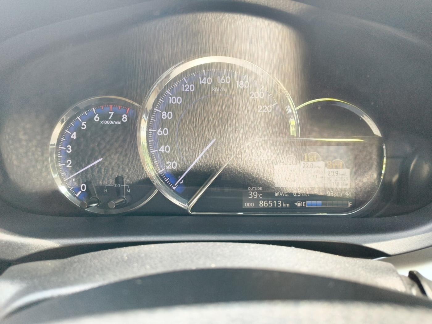 2020 Toyota YARIS G MT, Petrol, Manual, 93,937 km, interior