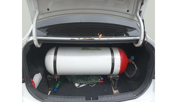 2017 Hyundai Xcent SX 1.2, Petrol, Manual, 1,13,667 km, exterior