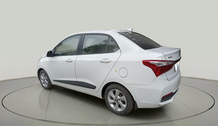 2017 Hyundai Xcent SX 1.2, Petrol, Manual, 1,13,667 km, exterior