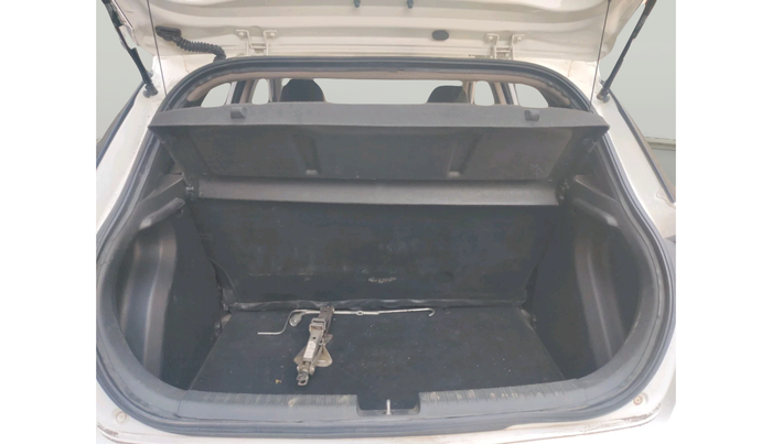 2020 Hyundai Elite i20 SPORTZ PLUS 1.2, Petrol, Manual, 76,438 km, exterior