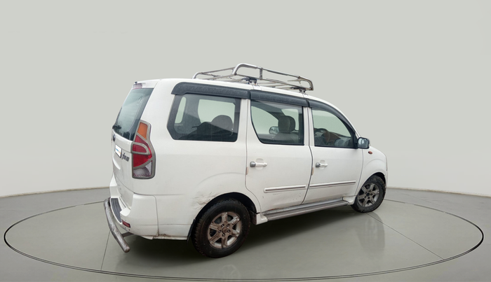 2010 Mahindra Xylo E8 ABS, Diesel, Manual, 1,70,176 km, exterior