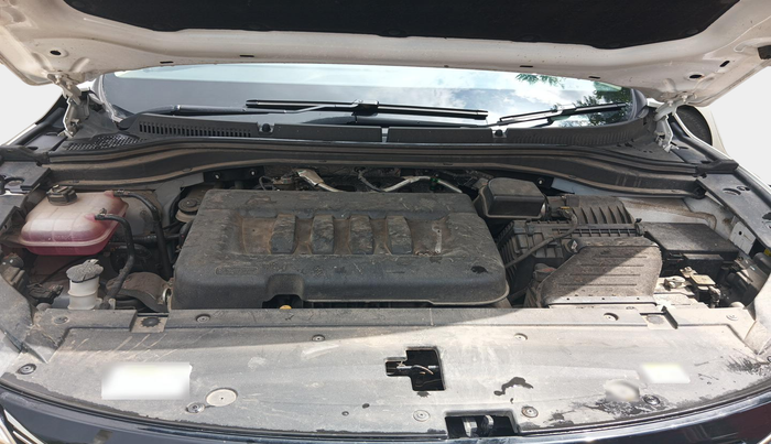 2024 Mahindra XUV700 AX 7 LUXURY D AT 7 STR, Diesel, Automatic, 32,147 km, exterior