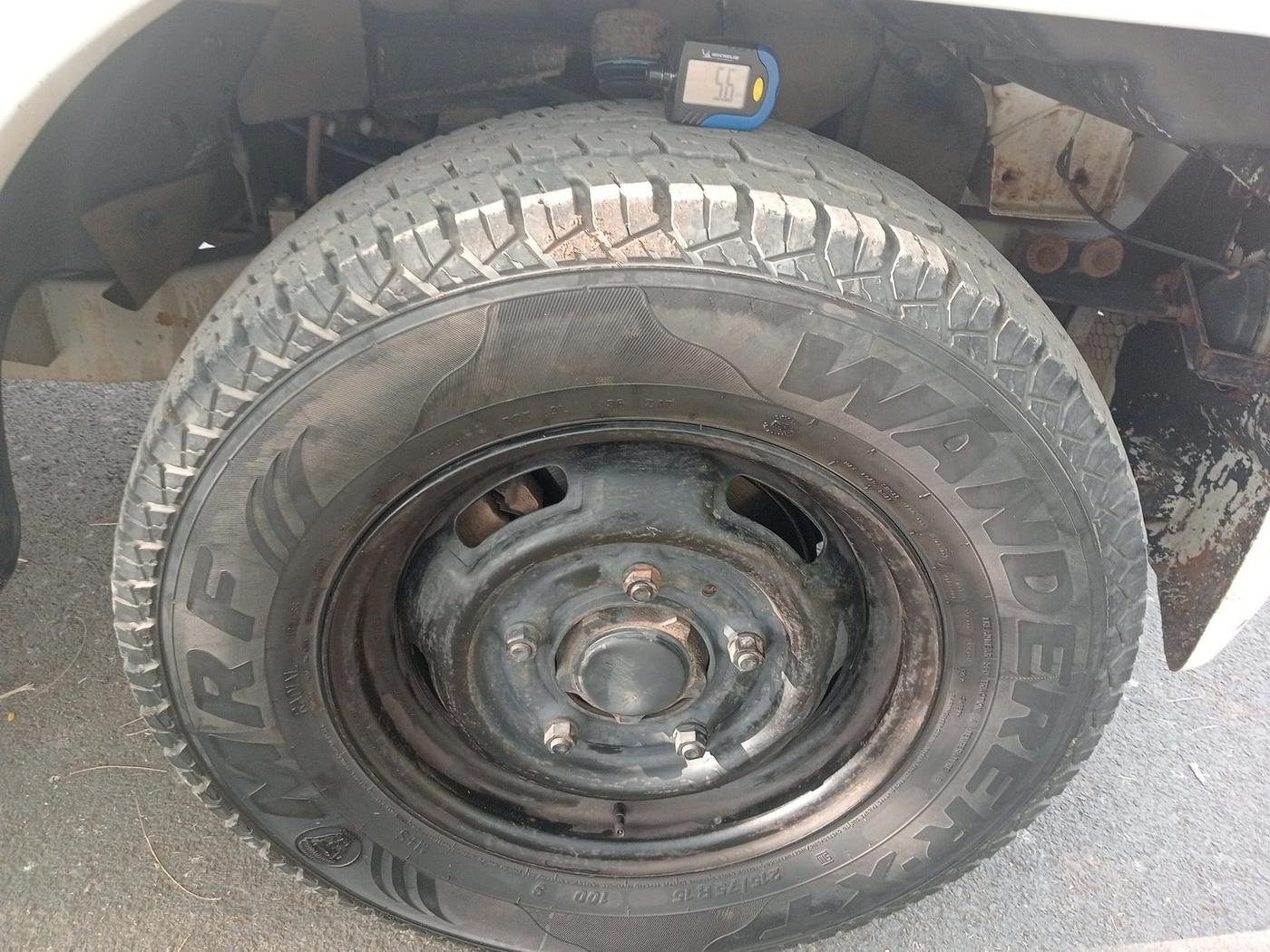 2018 Mahindra Bolero POWER PLUS SLE, Diesel, Manual, 41,534 km, tyre