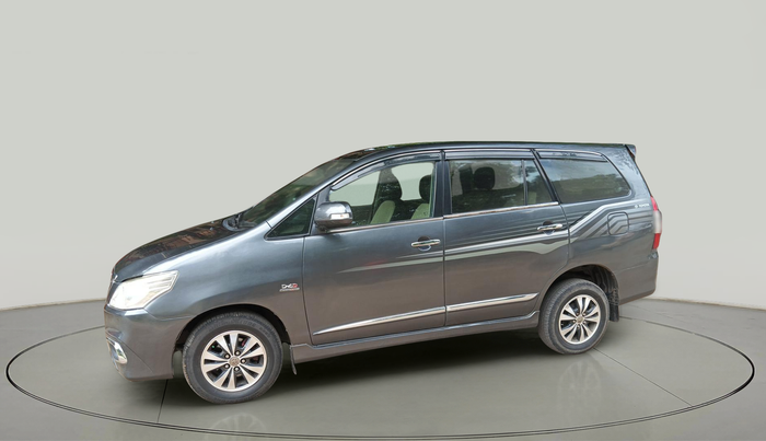 2015 Toyota Innova 2.5 ZX 7 STR, Diesel, Manual, 1,60,661 km, exterior