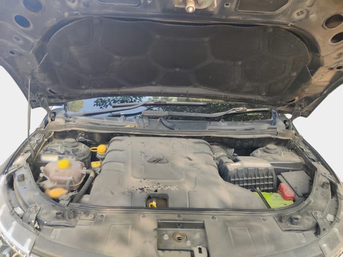 2019 Mahindra XUV500 W11, Diesel, Manual, 62,320 km, exterior