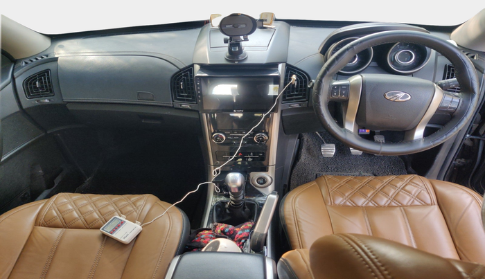 2019 Mahindra XUV500 W11, Diesel, Manual, 62,320 km, interior
