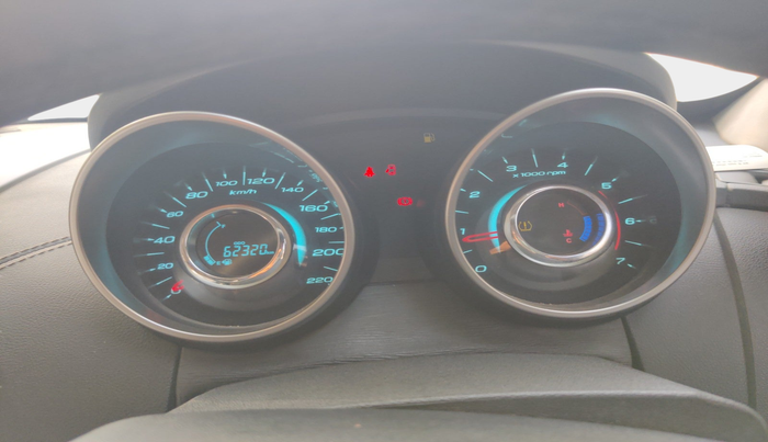 2019 Mahindra XUV500 W11, Diesel, Manual, 62,320 km, interior